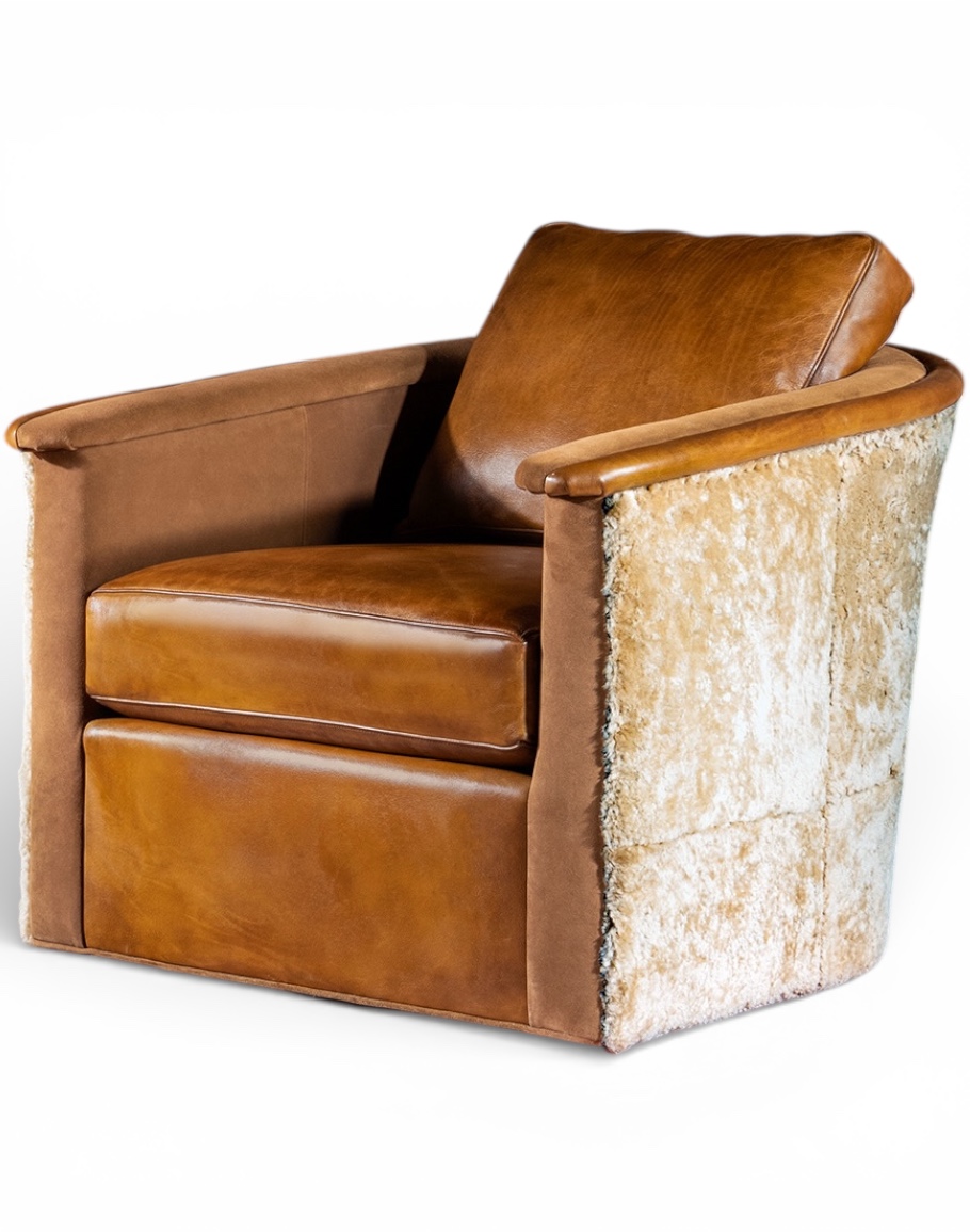 Horseshoe Leather Swivel Chair